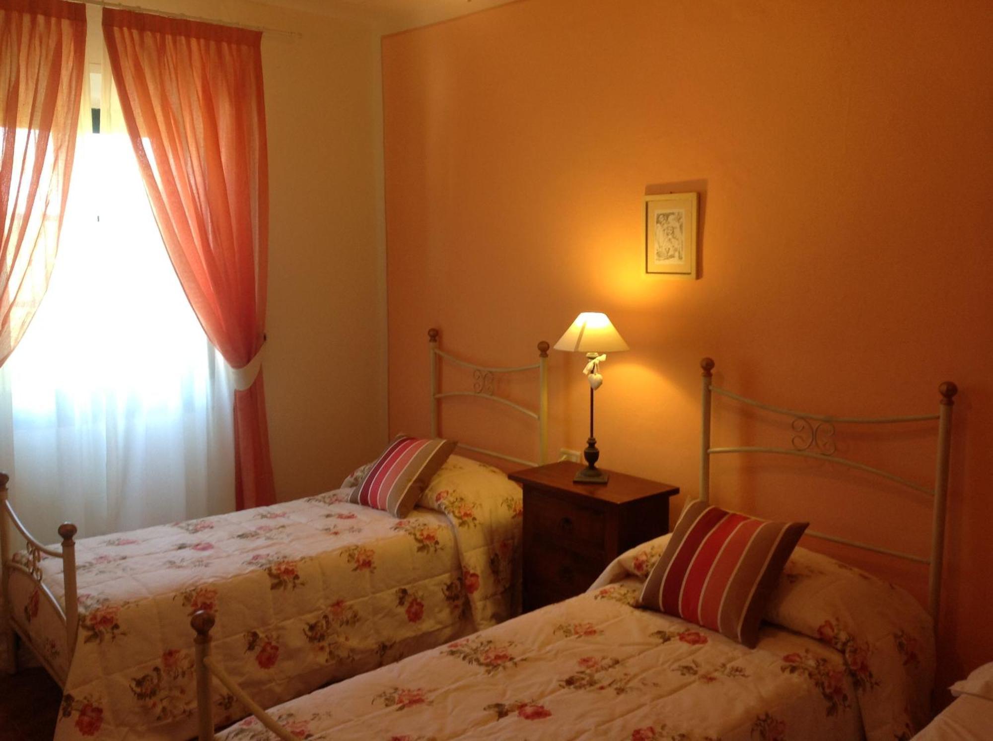 Agriturismo Buon Riposo - Country Resort In The Heart Of Tuscany San Giovanni a Corazzano Exteriör bild